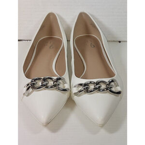 Mix No 6 Size 9 M Ballet Flats White Heavy Metal Chain Pointed Toe Slip On Shoe